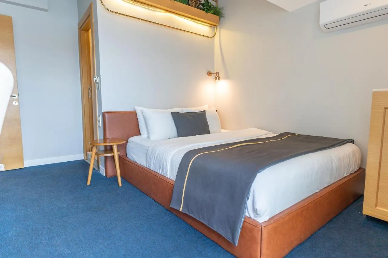 Viva La Vita Hotel İzmir