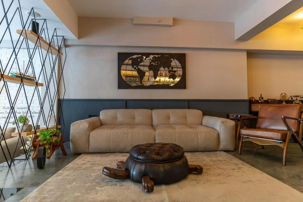 Viva La Vita Hotel İzmir